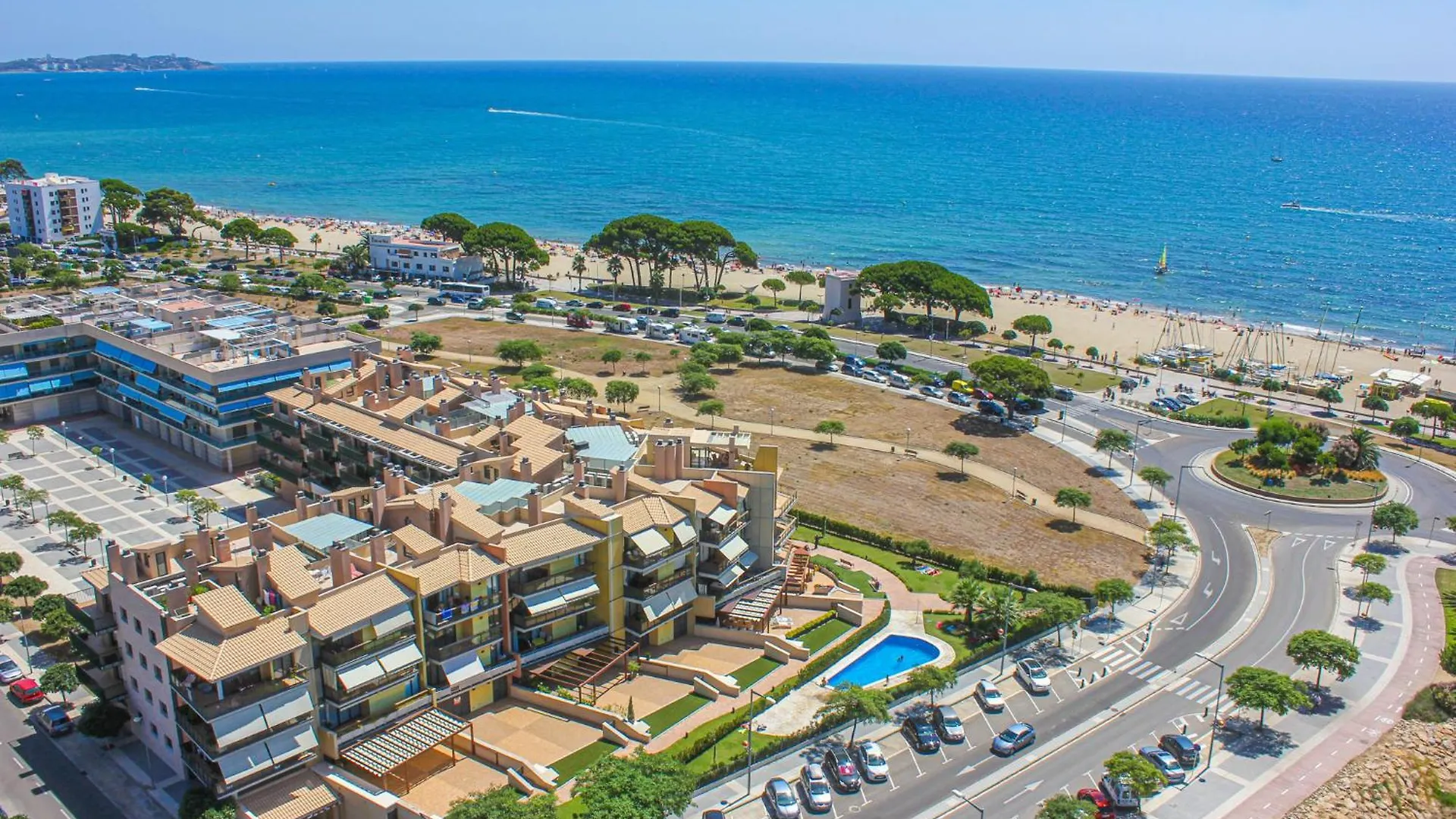 Ciutadella A Litoral Costa Dorada - Only Families Apartment Cambrils Spain